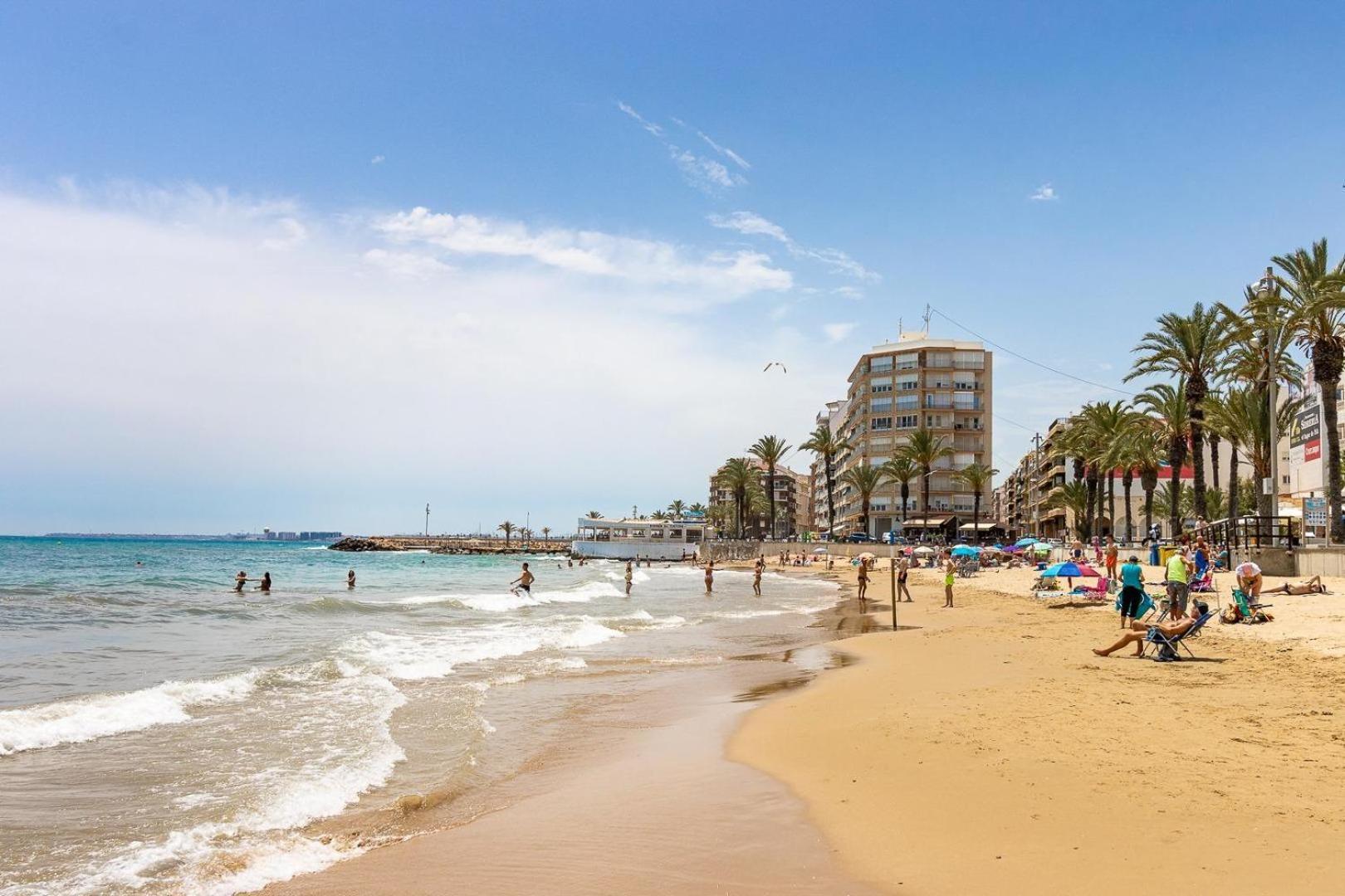Beach House Τορεβιέχα Εξωτερικό φωτογραφία