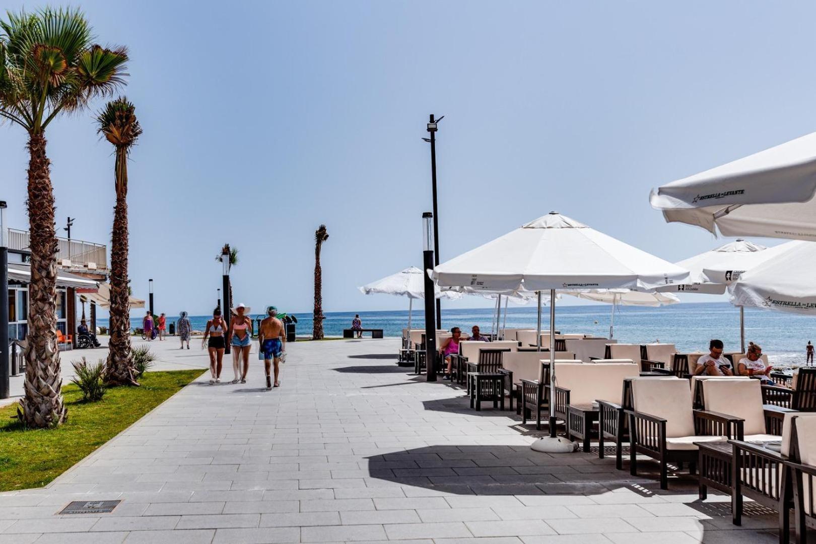 Beach House Τορεβιέχα Εξωτερικό φωτογραφία